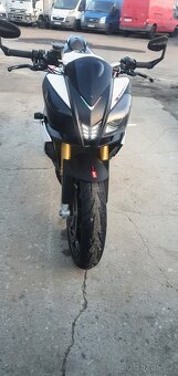 APRILIA TUONO V4 2014 - 8