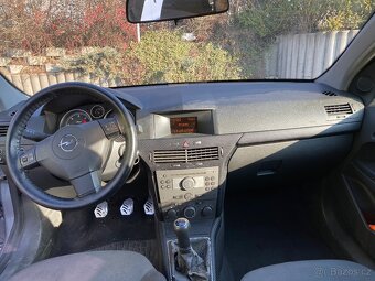 Opel Astra H 1.9tdci 16v - 8