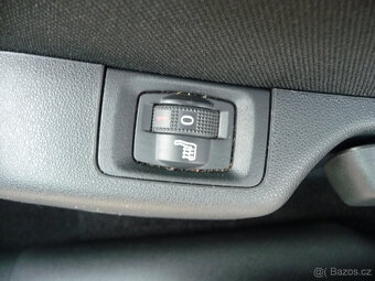 Citroen C3 1.2i Purotech Supreme po 1.majiteli 46 200km - 8