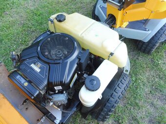 prodám sekačku - rider STIGA. 4x4, profesional, super stav - 8