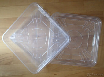 Rohové desky, kryt na židle, zahradní folie, podmisky, nůžky - 8