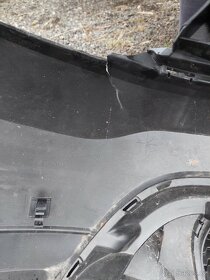 Přední nárazník Dacia Duster - 8