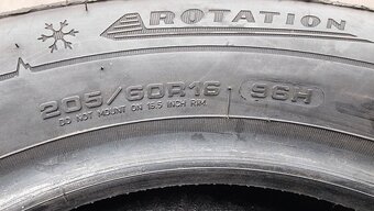 Zimní pneu 205/60/16 Dunlop - 8