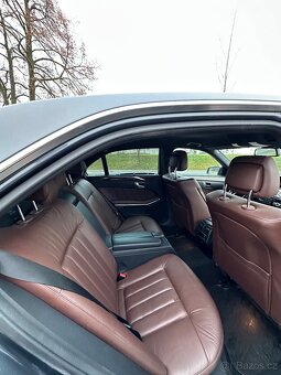 Mercedes-Benz E 350 BlueTEC Avantgarde, rok 2015 - 8