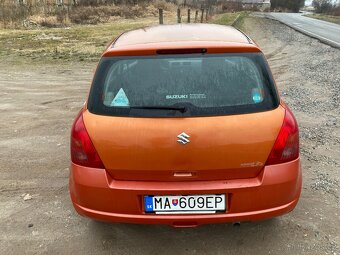 Predám Suzuki Swift 1,3 benzin rv 2005 - 8