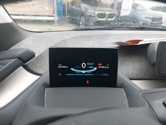 BMW i3 120Ah Jen 23 tis km Odpočet - 8