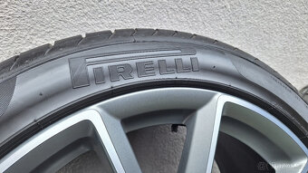 Audi originál R19 RS 9.0JX19H2 ET32 + Pirelli P-Zero 255/40 - 8