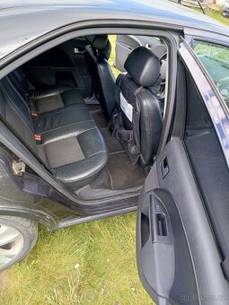 Mondeo MK3 2.0 TDCi 96 KW 2003 - 8