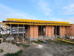 Pronájem stropního bednění - kompletní systém - 8