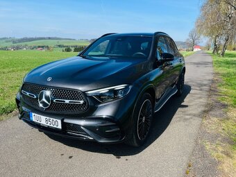 Mercedes-Benz GLC 300d 4MATIC - 8