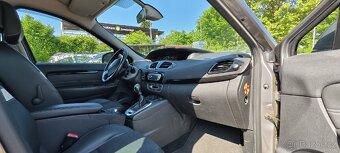 Renault Grand Scenic 2.0 Dci Náhradní díly - 8