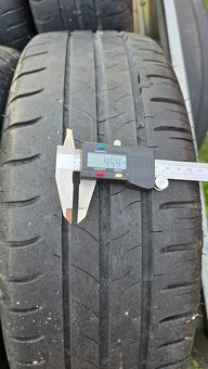 Michelin Energy saver 195/65/15 včetně disků - 8
