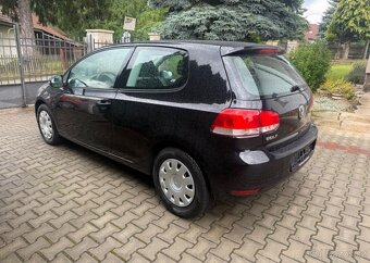 Volkswagen Golf VI 1,4i Pravid.servis 1 Majite benzín - 8
