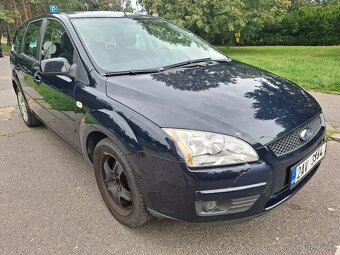 Ford Focus kombi, 1,6 74 kW  benzin Style nehavarovaný - 8
