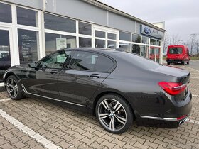 BMW Řada 7, BMW 730d XDrive Najeto 69000km - 8