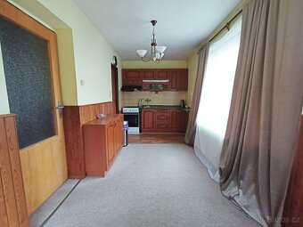 Prodej domu 222 m² s pozemkem 861 m², Lutonina u Vizovic - 8