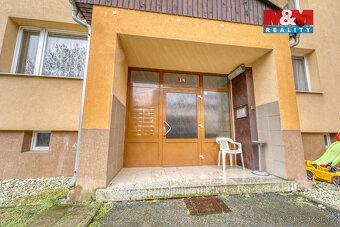 Prodej bytu 3+1 70 m² s lodžií v Železné Rudě, ul. U Řezné - 8