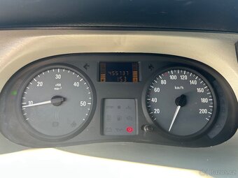 Vivaro 2.5 CDTI L2H1 - 8