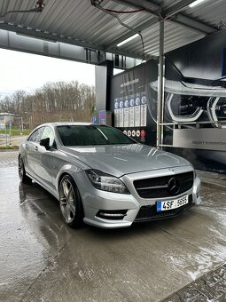 Mercedes Benz CLS 350D AMG - 8