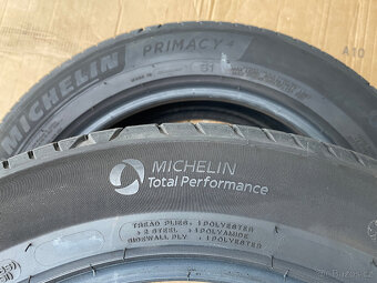 ZÁNOVNÍ LETNÍ MICHELIN PRIMACY 4 S1 215/55/17 94V DOT 2023 - 8