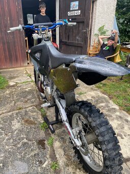 Husqvarna cr250 - 8