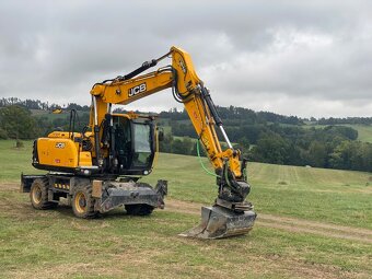 Hledáme šikovné strojníky – bagristy - 8