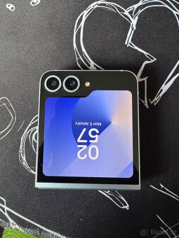 Samsung z flip 6 - 8
