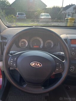 Kia Ceed 1.6 CRDI - 8