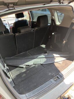 Corolla verso 2006 - 8