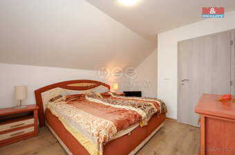 Prodej rodinného domu, 450 m², Dolany - 8