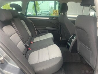 Škoda Superb 1,6 TDi combi II GreenLine (2012) - 8