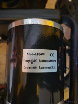 dětská elektrická čtyřkolka - 8