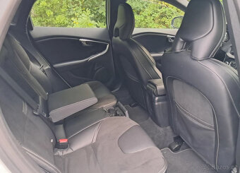Volvo V40 T2 Drive-E R-Design Momentum - 8