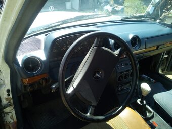 Prodám Mercedes - 8