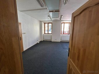 Nabízíme k pronájmu dva byty 2kk v Jemnici. - 8