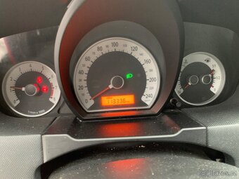 Kia Ceed 1.4 DOHC 80kw na díly - 8