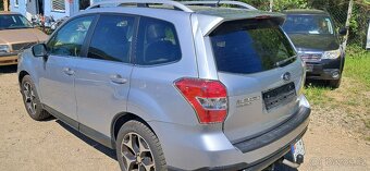 Subaru Forester 2.0 benzin PLATINUM MANUALNA 6 PREVODOVKA - 8