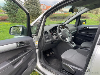 Opel Zafira B, 1.8, 88kw, benzin, 50 000km, 7míst - 8