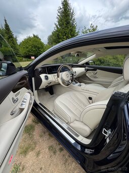 Mercedes-Benz Třídy S 4,7 S 500 4Matic Coupé - 8