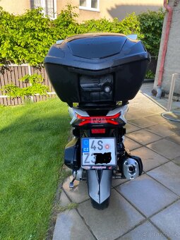 Prodám Honda PCX 125 , r.v. 2023 REZERVACE - 8