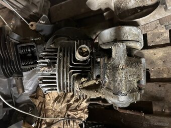 Čz 250 Sport - Motor plochý píst - 8