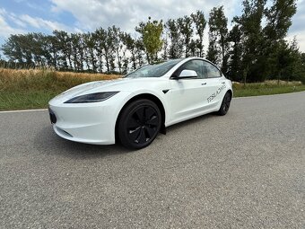 Tesla Model 3 Long Range Highland - 8