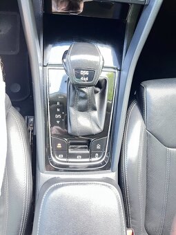 ŠKODA KODIAQ L&K 4X4 NEZAVISLÉ TOPENÍ ODPOČET DPH - 8