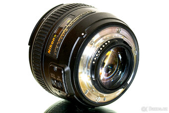 Nikon AF-S Nikkor 1,4/50mm G 9-lamelový + UV Tiffen - 8