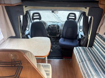 Obytné auto - Elnaght  , 1majitel , 116000km ,nové v ČR - 8