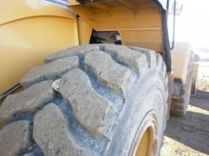 CATERPILLAR 962G - kolový nakladač - 8