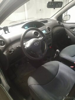 Toyota Yaris 1.0  4válec, 65HP, 2004, ČR, 156.000KM - 8