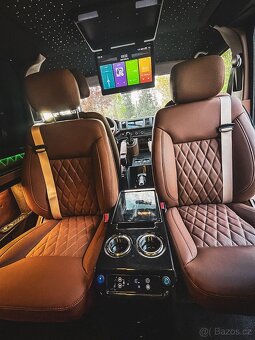 Volkswagen T6 VIP 2.0 TDI - 8