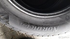 Prodám 3 x zimní pneu Matador 215/65/16 - 8