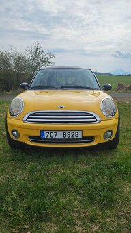 Prodám Mini Cooper Clubman, r.v.2008, 88kW, benzín 1,6 - 8